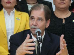 Basave Benítez aclara que no renunciará a las filas perredistas, sino que regresará a su curul en la Cámara de Diputados. SUN /