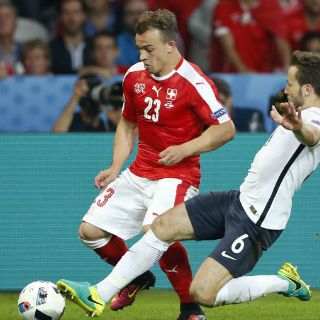 Francia y Suiza se conforman con empate