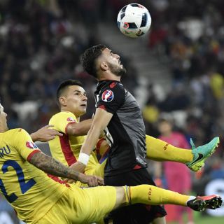 Albania gana a Rumanía