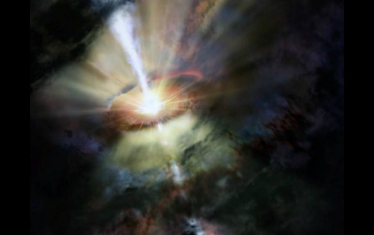 Científicos indican que es 100 veces más masivo que el de nuestra galaxia: 300 millones de veces la masa del Sol. ESPECIAL / www.dgcs.unam.mx