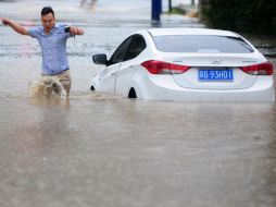 Esto ha provocado el desborde de ríos e importantes corrimientos de tierra. EFE / ARCHIVO