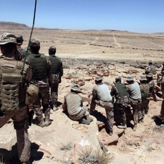 Explosión de coche bomba deja varios soldados jordanos muertos