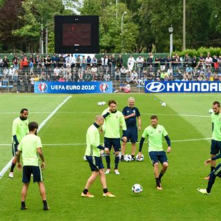 Bélgica va por la clasificación en la Euro ante Suecia