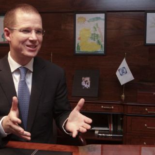 Renuncia de Beltrones debe respetarse, dice Anaya