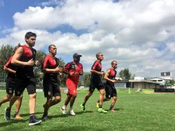 Jaine llega al equipo para formar mancuerna con Leiton Jiménez y Rafa Márquez. TWITTER / @atlasfc