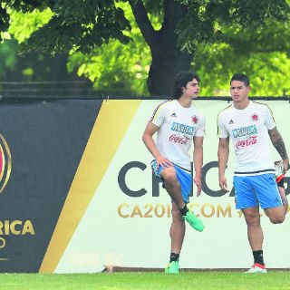 Un Chile sin Vidal ante la Colombia de James