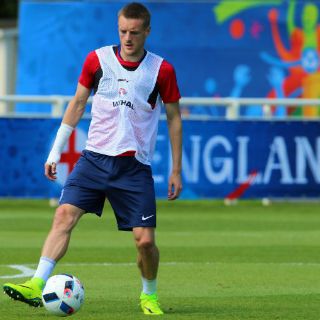 Jamie Vardy prolonga hasta 2020 contrato con el Leicester