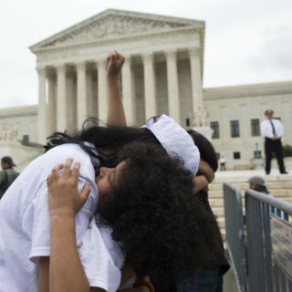 Corte Suprema de EU bloquea plan migratorio de Obama