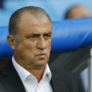 Seleccionador turco denuncia por insultos en redes sociales