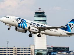 El avión, un Airbus 320 que cubría la ruta París-El Cairo, desapareció del radar en la madrugada del 19 de mayo. AP / ARCHIVO