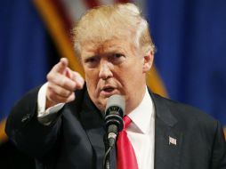 Trump afirma que el empate del Tribunal Supremo sirve para bloquear las acciones más inconstitucionales. AP / ARCHIVO