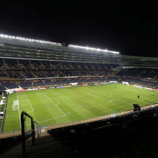 Fotógrafos denuncian robo de equipos durante semifinal en Chicago