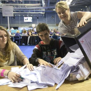 El 'Brexit' lidera el recuento de votos en el referéndum