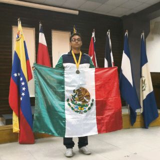 De nuevo, un joven tapatío pone en alto el nombre de México en matemáticas