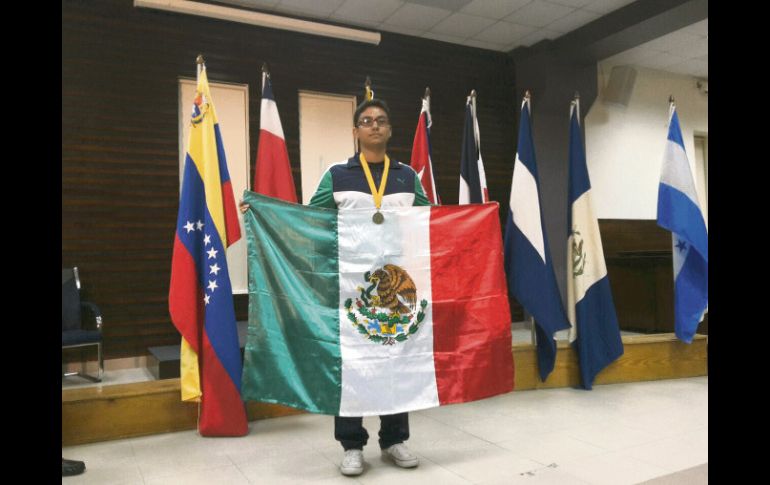 Resultado de imagen para De nuevo, un joven tapatío pone en alto el nombre de México en matemáticas