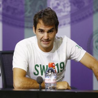 Djokovic y Murray son favoritos en Wimbledon, dice Federer