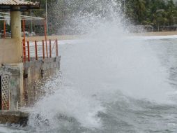 La Guardia Costera ha reportado olas en la zona entre 1.2 y 1.8 metros. NTX / ARCHIVO