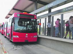 El nuevo sistema de transporte urbano Acabús inició operaciones de manera oficial con 135 unidades nuevas. NTX /
