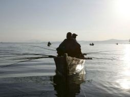 El turístico lago, rodeado por Uganda, Tanzania y Kenia, es escenario de múltiples accidentes. EFE /