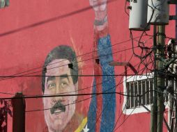 Consideran injustificables los cortes de electricidad al que están sometiendo a la población general y al comercio. AP / ARCHIVO