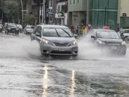 La lluvia de la noche del sábado y la madrugada del domingo afectó a la ZMG. EL INFORMADOR / ARCHIVO