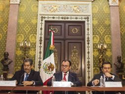 Conferencia de prensa con autoridades del Banxico, la Secretaría de Hacienda y la Secretaría de Economía. SUN / C. Rogel