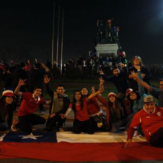 Chile sale a la calle para celebrar su segunda Copa América