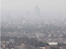 La contaminación del aire proviene principalmente de centrales eléctricas, fábricas y automóviles. SUN / ARCHIVO