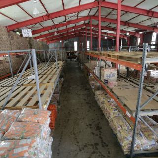 Meade pide a la CNTE no bloquear distribución