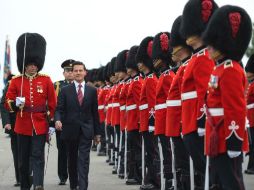 Sostiene que la reforma educativa deriva en importantes beneficios para el propio magisterio al reconocer sus méritos. EFE / J. Hernández