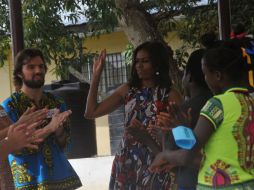 Michelle Obama inicia en Liberia una gira para promover su iniciativa ''Let Girls Learn''. AP / A. Dulleh