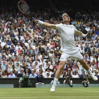 Murray accede a segunda ronda de Wimbledon