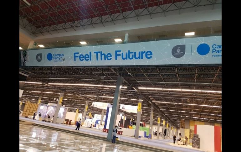 Desde el pasado lunes avanza la instalación de Campus Party en Expo Guadalajara. FACEBOOK / campuspartymexico