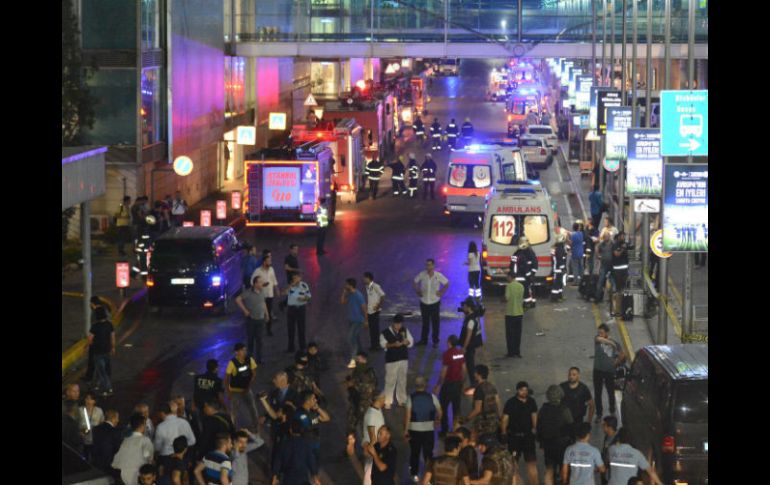 Según autoridades, la cifra de fallecidos podría aumentar en las próximas horas. EFE / HLAS NEWS AGENCY