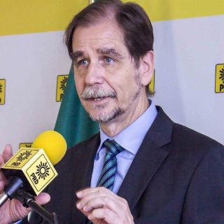 El PRD aprueba convocatoria para sustituir a Basave