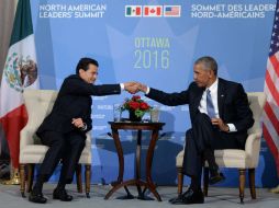 La invitación se produce durante la reunión entre ambos mandatarios en el marco de la Cumbre de Líderes de Norte. AP / S. Kilpatrick