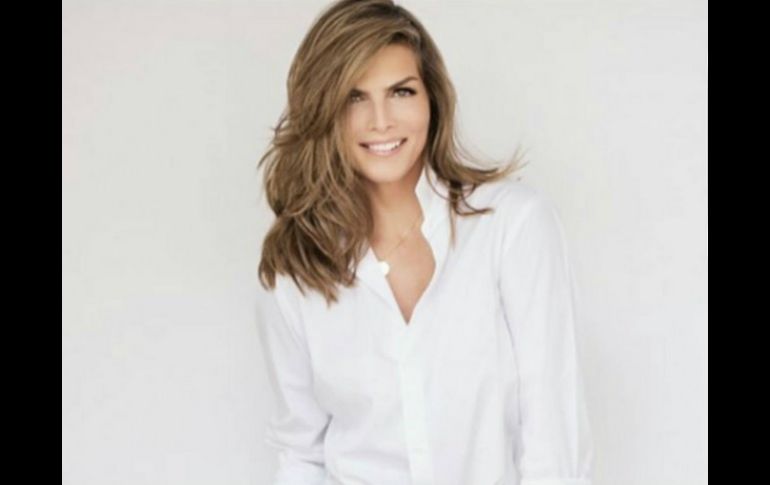 La modelo Montserrat Oliver aparece luciendo un torneado abdomen. INSTAGRAM / montserrat33