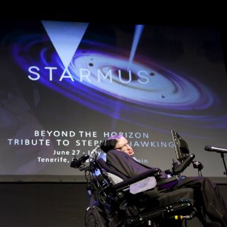 No podremos vivir otros mil años sin escapar de la Tierra: Hawking