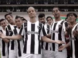 A finales de 2016 veremos la continuación de la historia de Chava e Isabel Iglesias y las peripecias del club deportivo Cuervos. TWITTER / @ClubDeCuervos