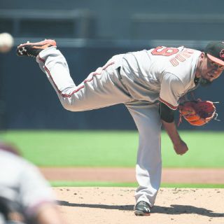 Yovani Gallardo obtiene su tercer triunfo de la temporada
