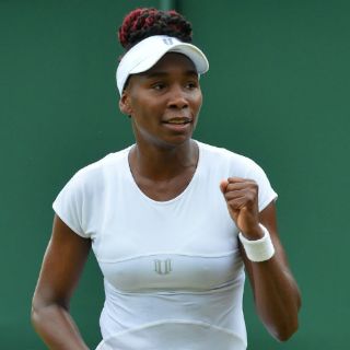 Venus Williams avanza a tercera ronda de Wimbledon