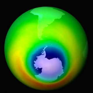 Comienza a cerrarse el agujero en el ozono de la Antártida