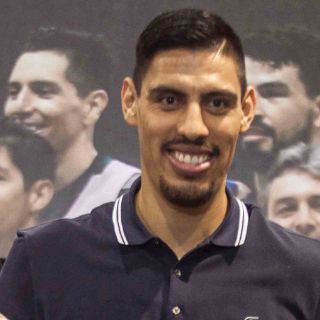 Ayón no va a la Selección de Basquetbol