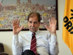 Basave señaló que no renuncia a las filas del PRD y regresará a la Cámara de Diputados. SUN / ARCHIVO