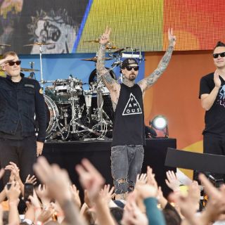 Blink 182 reaparece en la escena del pop punk con álbum 'California'