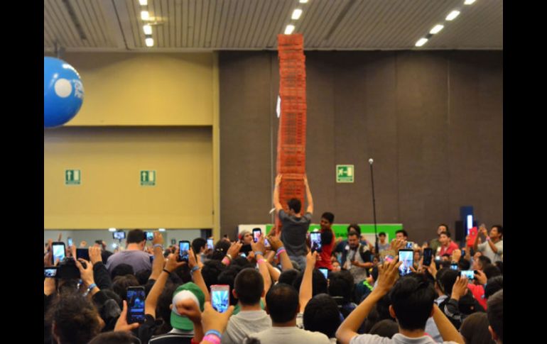 Pizza, sinónimo de alimentación y diversión campusera. TWITTER / @Campuspartymx