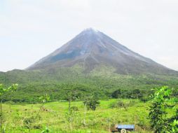 El Arenal se encuentra a caballo entre las montañas del centro de Costa Rica. EL INFORMADOR / P. Fernández