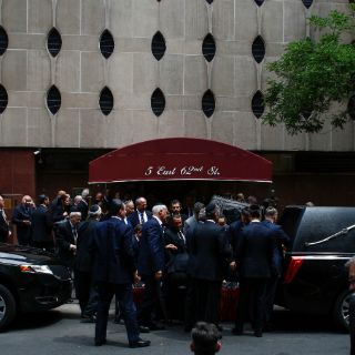Familiares y amigos despiden a Elie Wiesel en Nueva York