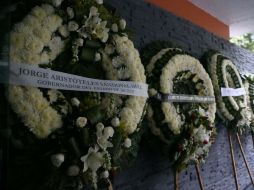 Coronas fúnebres enviadas por autoridades y amigos. EL INFORMADOR / R. Tamayo