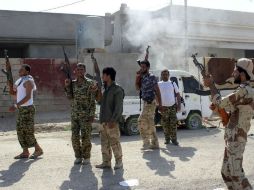 El oficial kurdo se identifica como hermano de Abu Leila, líder de la brigada Sol del Norte de las FSD. EFE / ARCHIVO